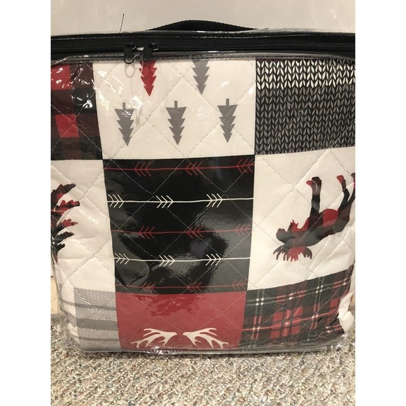 New Patchwork Reversible Printed Holiday Quilt 2 PC Set Twin Moose Bear Reindeer - Picture 4 of 9